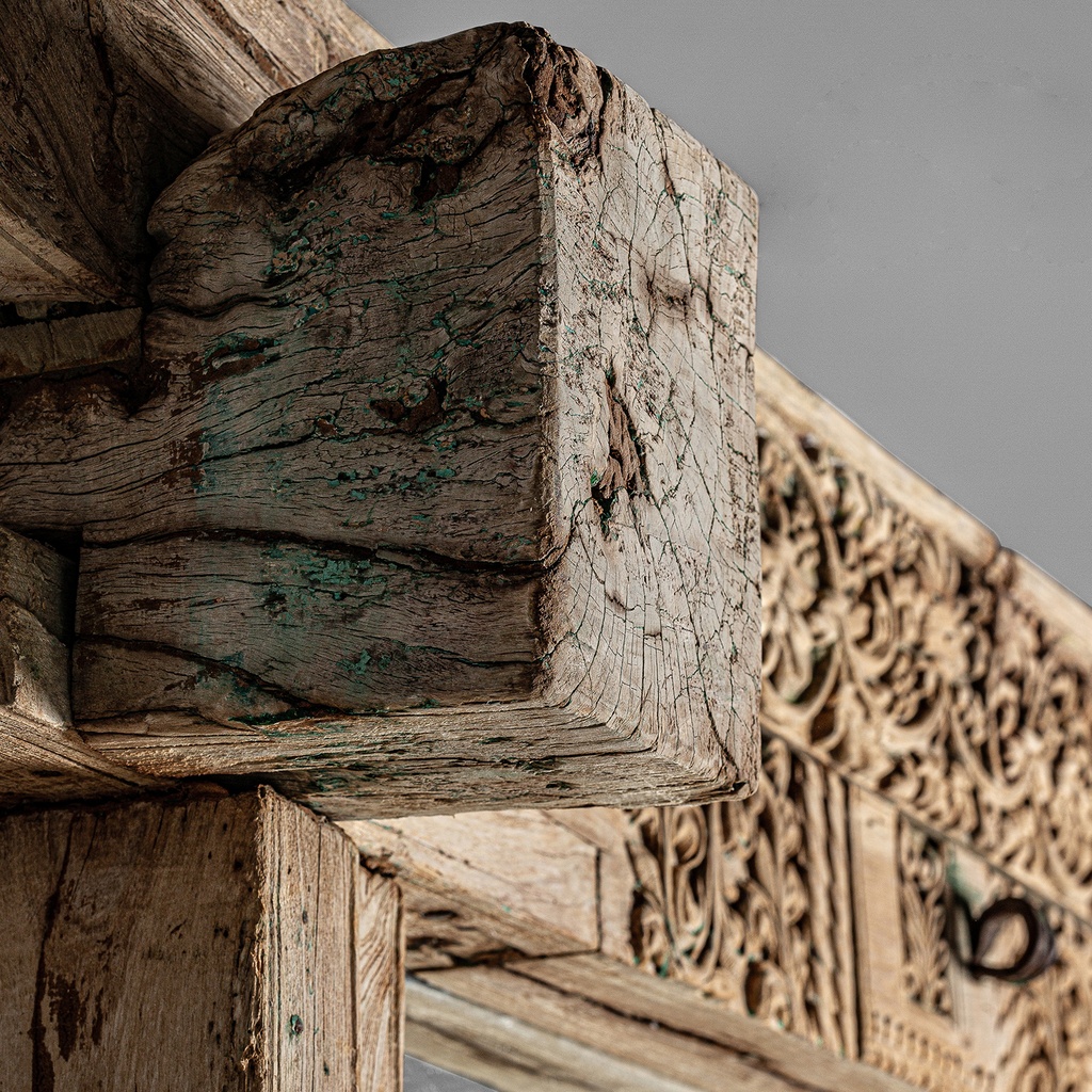 31726-02.jpg