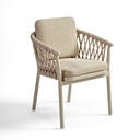 Sillón de comedor de aluminio y cuerda tapizado.