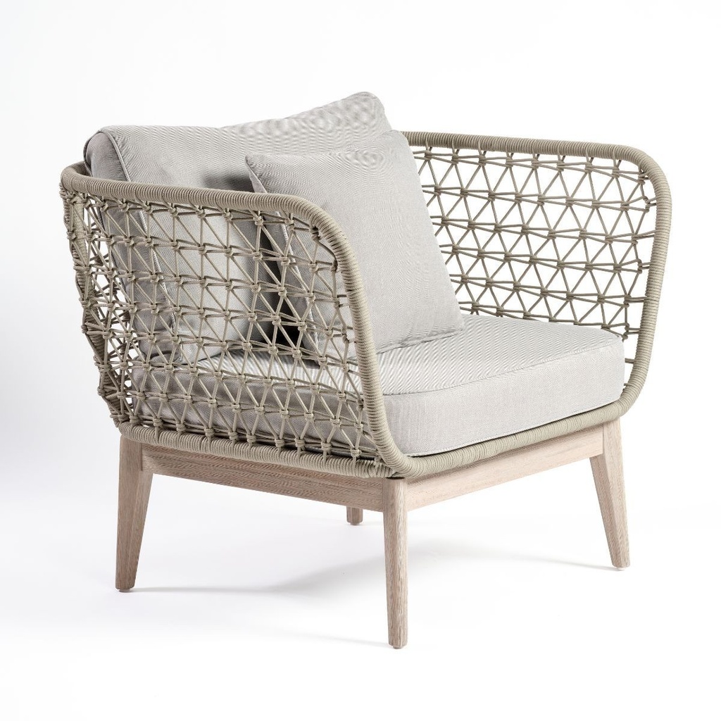 [OSANA] Sillón de madera eucalipto y cuerda color blanco grisáceo con 1 cojín