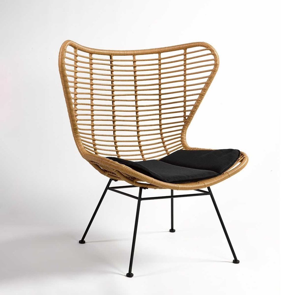 Sillón de fibra sintética y metal negro