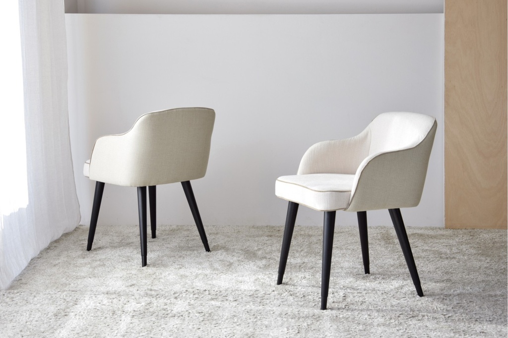SET 2 SILLAS COMEDOR CON BRAZOS. BEIGE