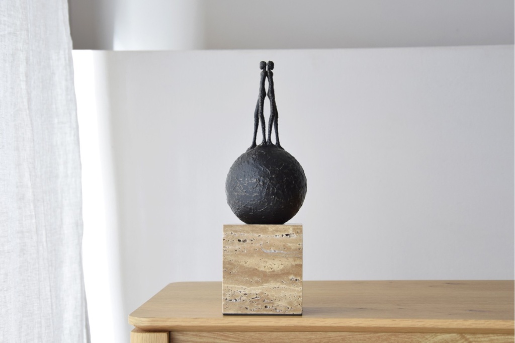 [34F24099] ESCULTURA PAR. METAL Y TRAVERTINO