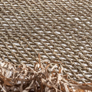 combinado con madera. Producto plegable.