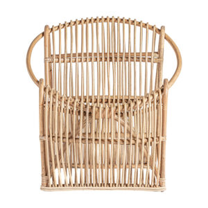 de estilo contemporáneo. Fabricado en ratán.