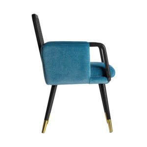 combinado con ratán y terciopelo.