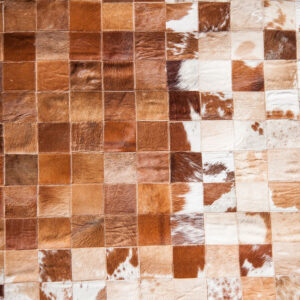 de estilo nórdico. Fabricado en cuero.