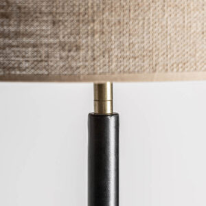 combinado con hierro y yute.