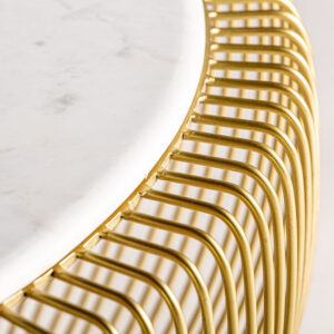 en color oro. Producto desmontable.