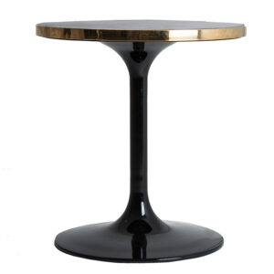 Mesa auxiliar than de estilo art deco fabricado en mármol sintético en color negro con acabado brillo combinado con acero en color oro y hierro. Producto desmontable.