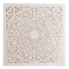 Panel decorativo cuadrado eleonora de estilo provenzal fabricado en madera dm en color blanco con acabado decapado.