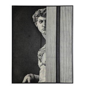 Cuadro Daniel de estilo provenzal fabricado en lienzo en color tonos oscuros con acabado artesanal combinado con madera de pino en color negro.