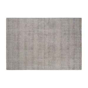 Alfombra de estilo clásico fabricado en poliéster en color beige.