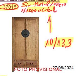 Armario Thouars de estilo rústico fabricado en madera de olmo en color marrón.