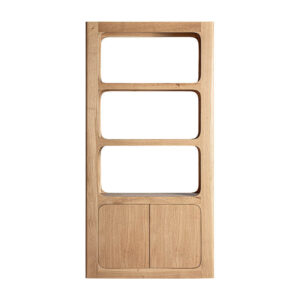 Librería saulge de estilo nórdico fabricado en madera roble en color marrón claro.