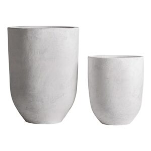 Macetero j 2 de estilo contemporáneo fabricado en terracota en color blanco roto. Producto apilable.