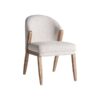 Silla Prati bouclé de estilo contemporáneo fabricado en madera de pino en color marrón combinado con algodón bouclé en color blanco.