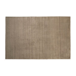 Alfombra eva de estilo clásico fabricado en viscosa en color verde.