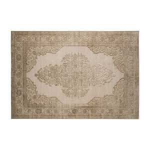 Alfombra laia de estilo clásico fabricado en viscosa en color tonos claros.