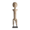 Figura decorativa barak de estilo étnico fabricado en madera tropical en color marrón combinado con hierro en color negro.