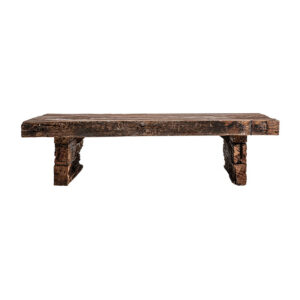 Mesa de centro sliven de estilo étnico fabricado en madera de teka en color marrón con acabado envejecido.