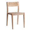 Silla Caen de estilo contemporáneo fabricado en madera de teka en color marrón combinado con fibra natural en color marrón claro. Producto apilable.
