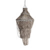 Lámpara de colgar de estilo contemporáneo fabricado en concha en color marrón con acabado artesanal en color beige. Producto plegable.