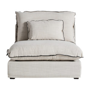 Módulo sofá central bief de estilo clásico fabricado en poliéster en color blanco roto combinado con madera de pino y espuma. Relleno: 65% espuma 20% fibra 10% pluma de pato 5% entretela. Producto desenfundable. Compatible con: 35595 35594 35597.